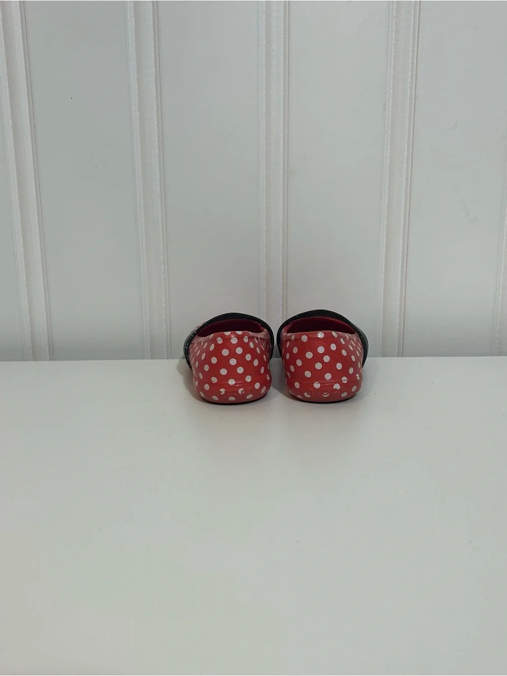 Crocs Girls Red Polka Dot Mary Jane sandals